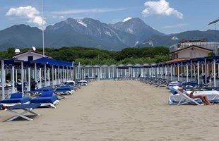 bagno versilia.jpg