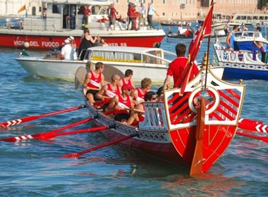 la-Regata-di-San-Ranieri-Valdarno-Inferiore