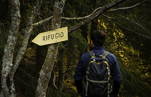 Rifugi e bivacchi.jpg