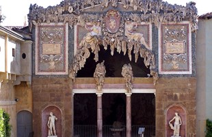 Buontalenti-Grotta.jpg