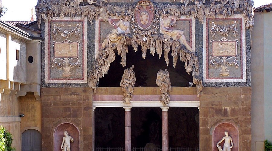 Buontalenti-Grotta.jpg